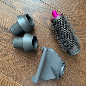 Supersonic compatible attachments